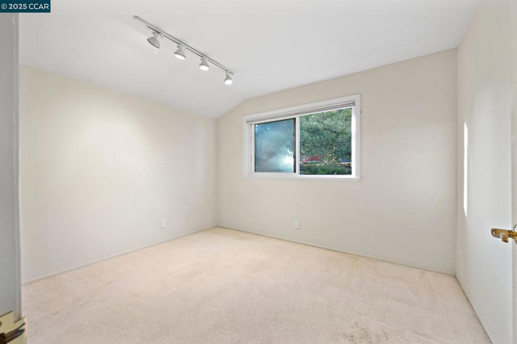 SARANAP AREA - Residential