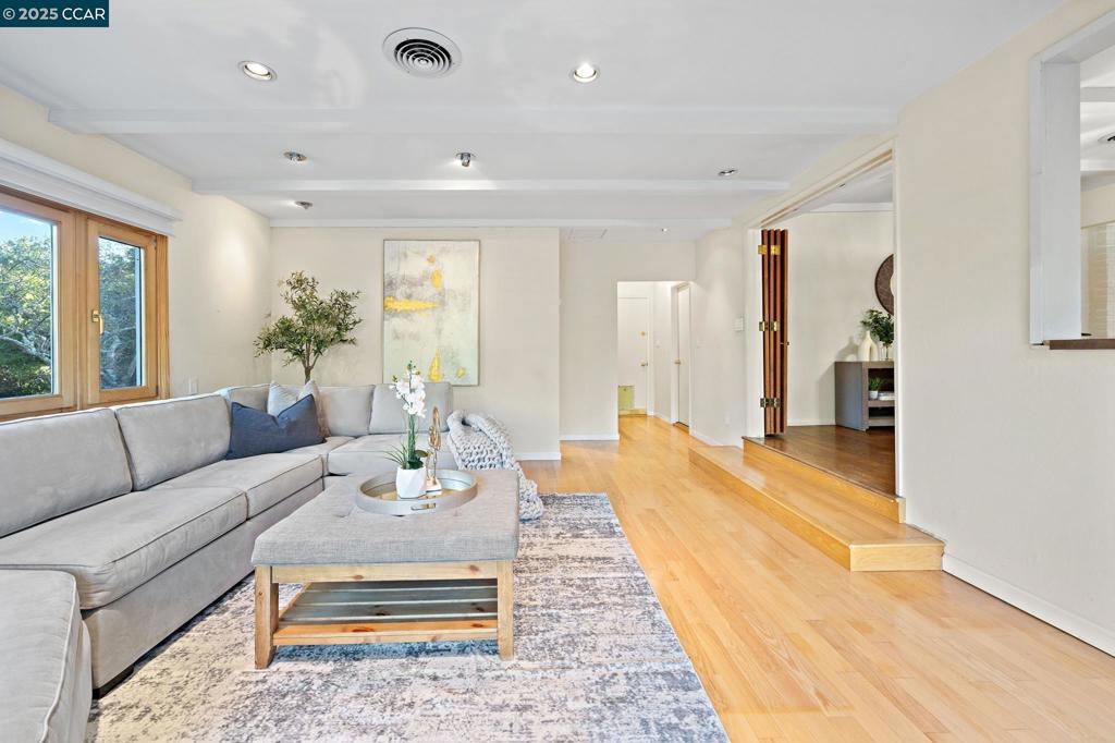 SARANAP AREA - Residential