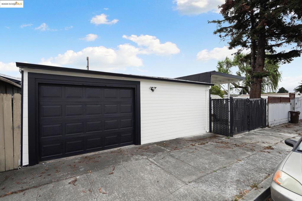 NORTH RICHMOND - Residential
