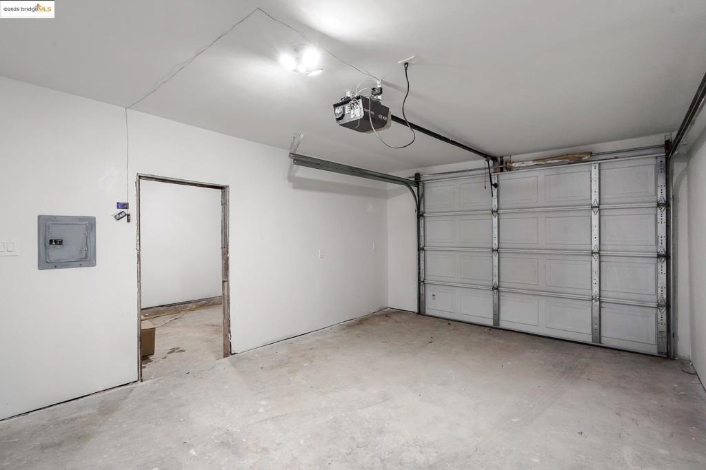 NORTH RICHMOND - Residential