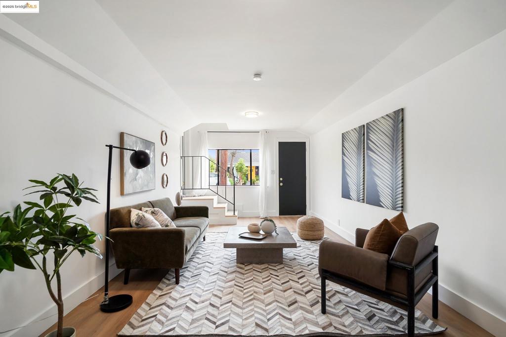 NORTH RICHMOND - Residential