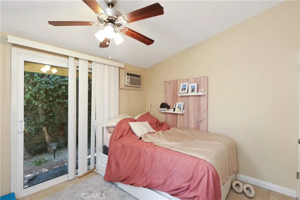 Orange, California 92868, United States, ,Residential,Active,243057