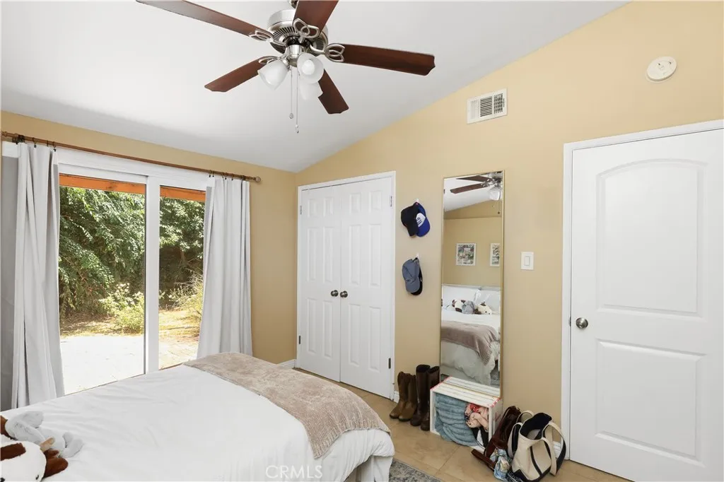 Orange, California 92868, United States, ,Residential,Active,243057