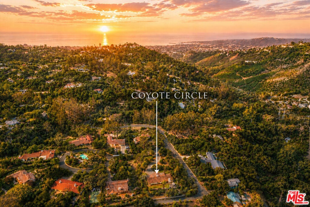 1903 Coyote Circle