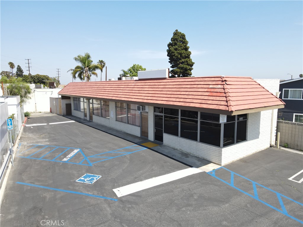 We are pleased to present 1220-1232 Sepulveda Blvd., Harbor City, CA. Located in the heart of the South Bay, the multi-tenant property is on the market for the first time in sixty years. This is a rare opportunity for developers to reposition the property while also presenting investors with a value-add opportunity.
The property consists of three free-standing buildings, totaling 8,148 Square Feet of gross leasable area. Situated on 26,350 SF of land, the property is strategically positioned on Sepulveda Blvd., a major thoroughfare. The property has excellent visibility and high-traffic count. The flexible zoning allows for various uses including but not limited to retail, office, manufacturing, church, R4 Uses. There is ample on-site parking. Passive Billboard income. The property is adjacent to new multifamily and retail developments. Near the 110/405/91 freeways.
Key Highlights
• Rare South Bay development or value-add investment opportunity
• Three free-standing buildings on a high-visibility lot
• Located on Sepulveda Blvd., a high-traffic commercial corridor
• Adjacent to new multifamily and retail developments
• Excellent accessibility to 110, 405, and 91 freeways
• Flexible zoning allows for a variety of potential uses
• Passive billboard income enhances investment appeal
• High-growth area with increasing demand for commercial and mixed-use projects