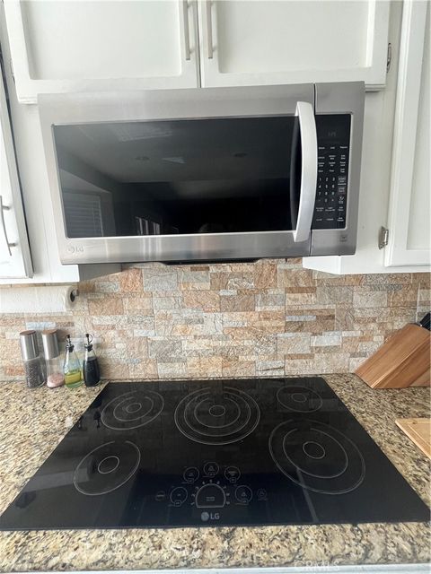 Tiny photo for 30381 Big River Dr, Canyon Lake, CA 92587 (MLS # SW26086575)