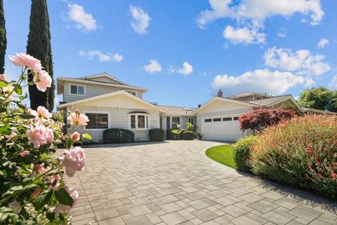 Photo of 1602 Sheffield Avenue, San Jose, CA 95125 (MLS # ML82041476)