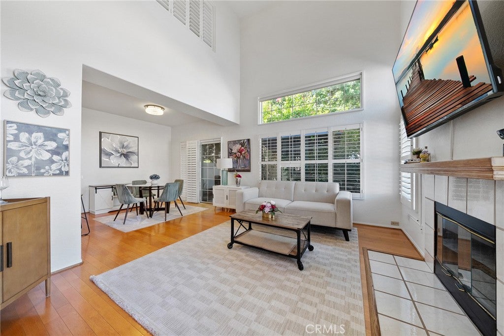 125 Autumn Oaks