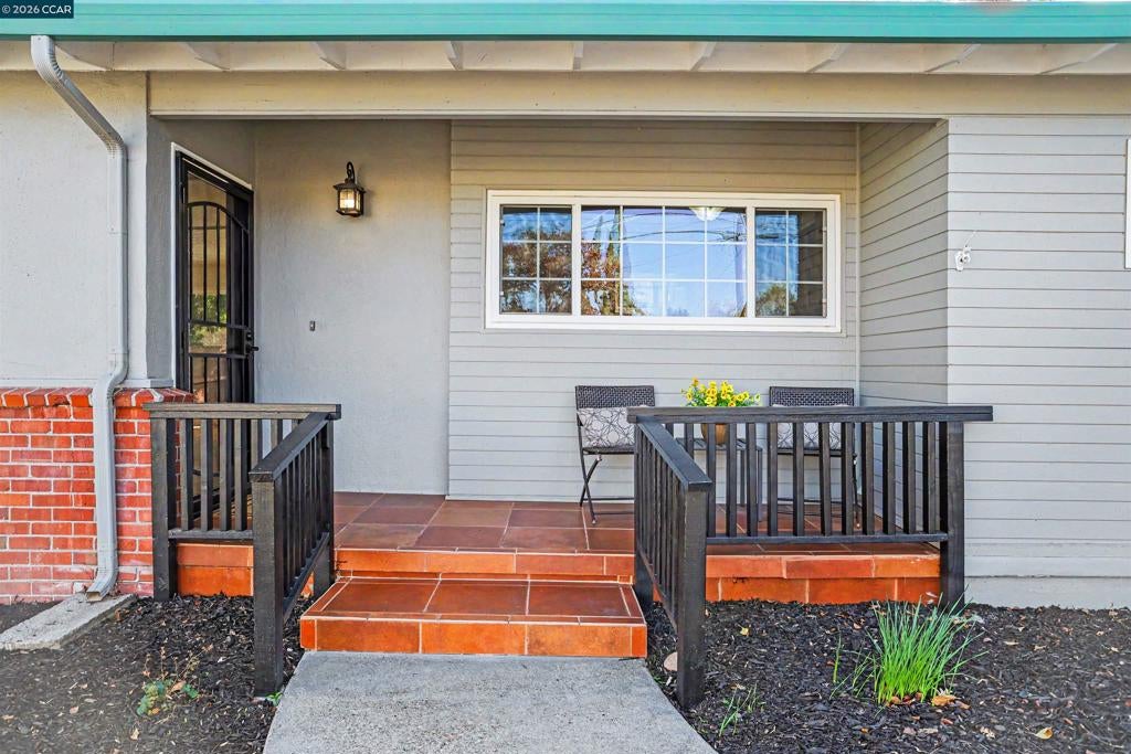 137 Kathryn Dr
