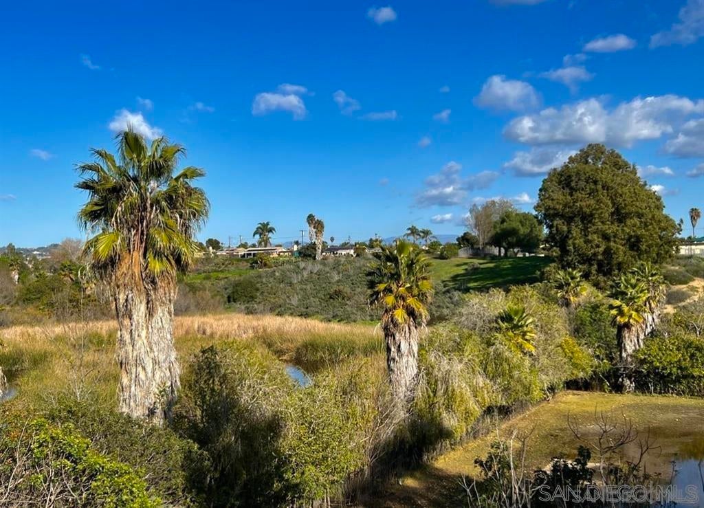 526 Calle Montecito 140