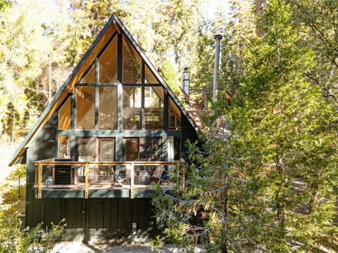 385 Birchwood Drive Lake Arrowhead CA 92352