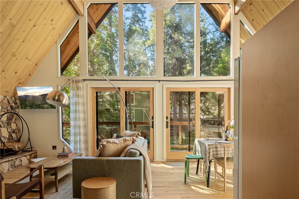 Arrowhead Woods (AWHW) - Residential