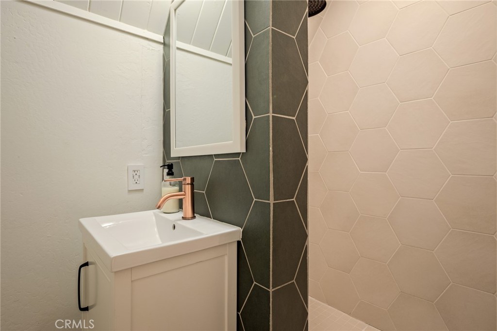 Arrowhead Woods (AWHW) - Residential