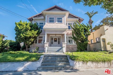 Photo of 108 N Broadway #1, Redondo Beach, CA 90277 (MLS # 26637979)