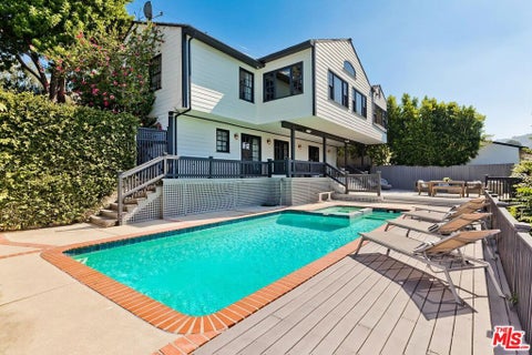 Photo of 3983 Sunswept Drive, Studio City, CA 91604 (MLS # 26104443)