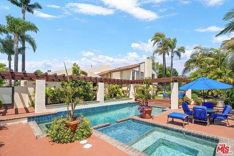 Photo of 2528 Angelo Drive, Los Angeles, CA 90077 (MLS # 26826235)