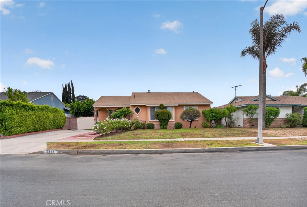 9388 Dorrington Place
