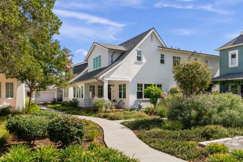 Photo of 203 Oak Tree Circle, Los Gatos, CA 95032 (MLS # ML82061811)