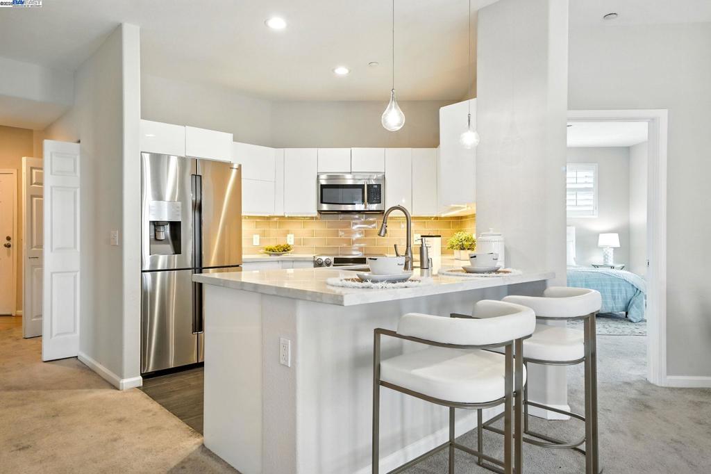 1121 40Th St 1401