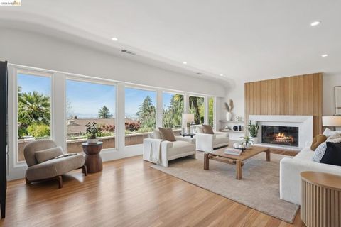 Photo of 246 Pershing Dr Dr, Oakland, CA 94611 (MLS # 41131169)