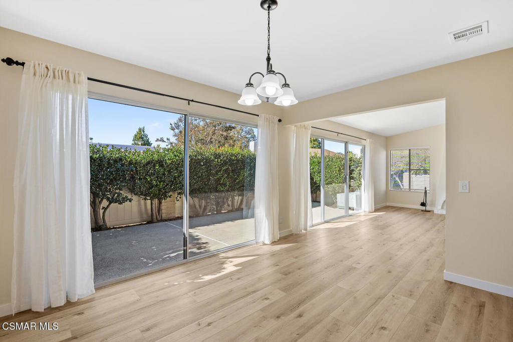 Triunfo West-723 - 723 - Residential