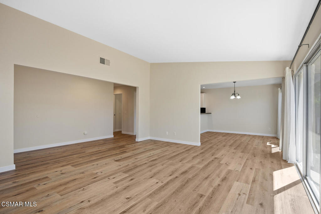 Triunfo West-723 - 723 - Residential