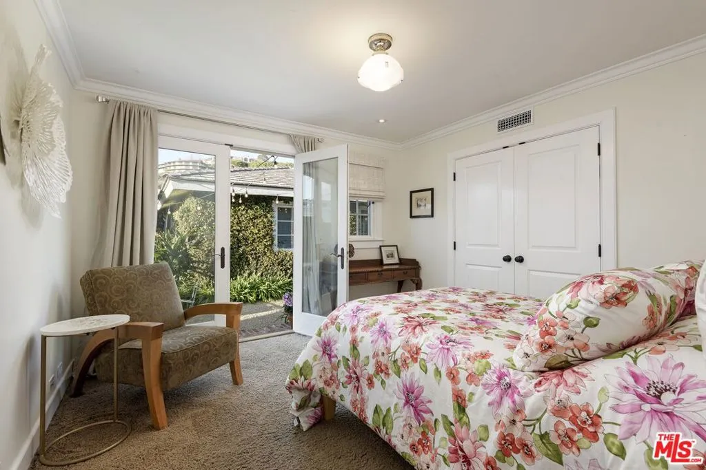 Santa Barbara, California 93108, United States, 5 Bedrooms Bedrooms, ,4 BathroomsBathrooms,Residential,Active,142281