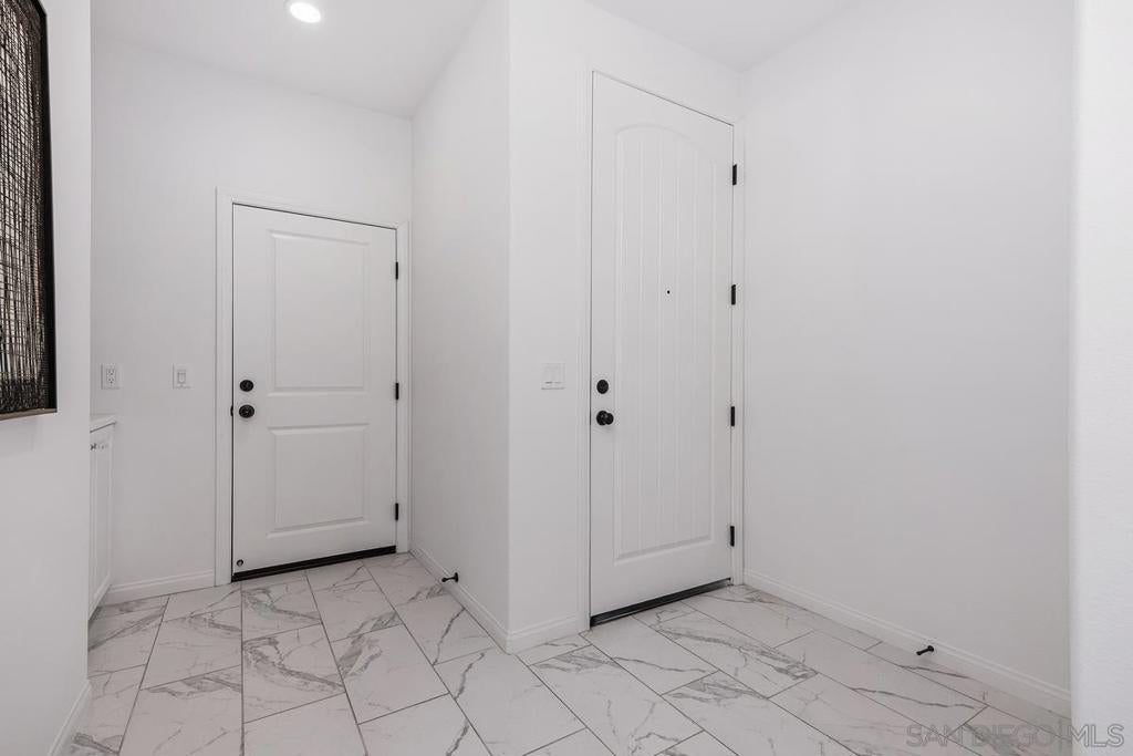 16193 Veridian Cir