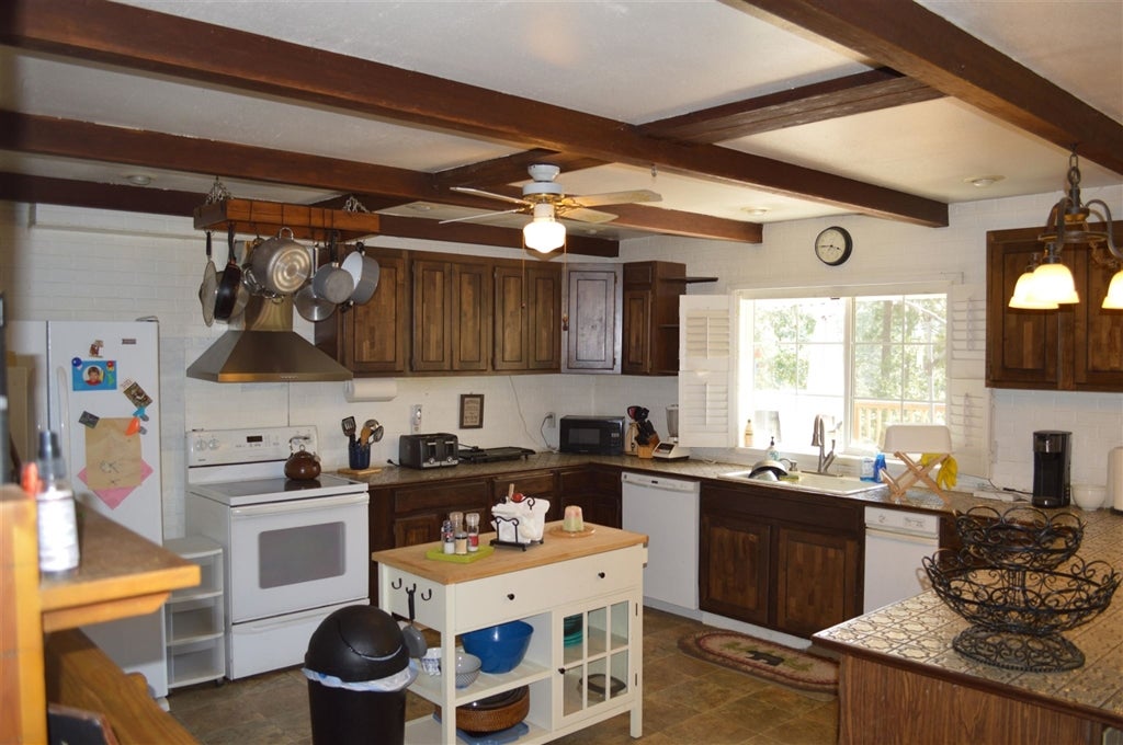 6337 Cerro Sierra