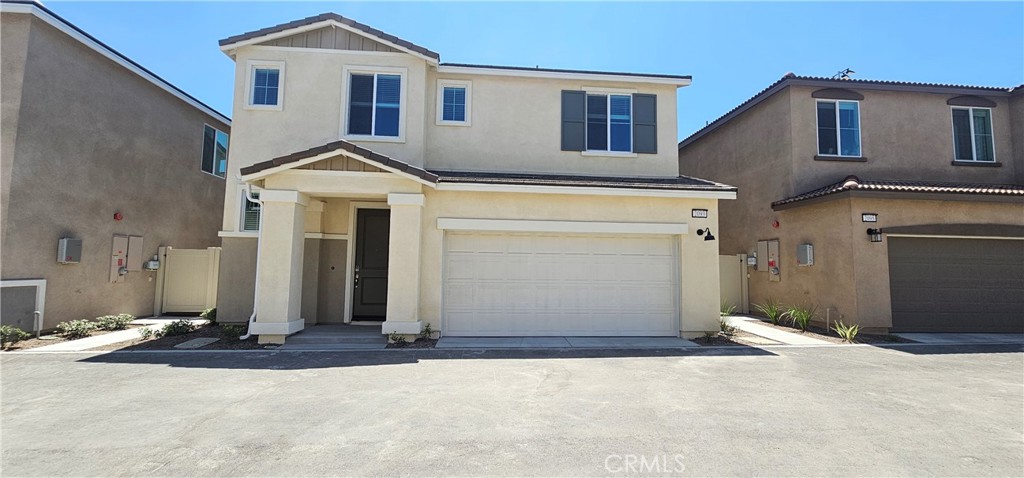 Now available for rent is a spacious and inviting home located in a desirable neighborhood of Redlands. This property offers comfortable living with a functional layout and plenty of natural light throughout.
The home features 3 bedrooms and 2.5 bathrooms, providing ample space for families or roommates. The kitchen is equipped with generous cabinet storage and counter space, perfect for meal prep and gatherings. The living areas are warm and welcoming, ideal for both relaxation and entertaining.
Additional highlights include:
Attached garage for convenient parking and storage
Private backyard perfect for outdoor enjoyment
Solar panels to help reduce electricity costs
Washer and dryer included for added convenience
Situated in a well-established community, the home offers easy access to schools, shopping, dining, parks, and freeway connections.