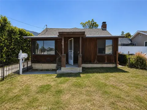 10558 Las Lunitas Avenue, Tujunga, CA 91042 - MLS#: GD26163208