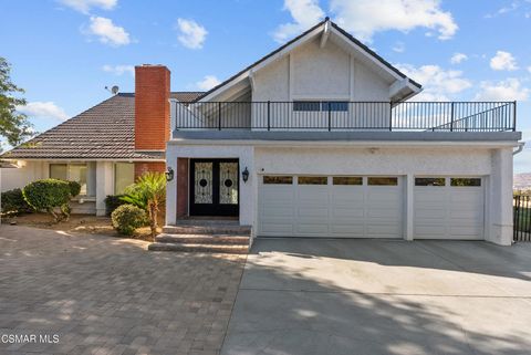 Photo of 4515 Poe Avenue, Woodland Hills, CA 91364 (MLS # 226000941)