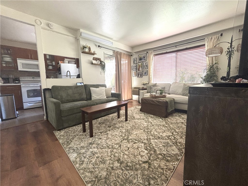 Monterey Villas - Residential