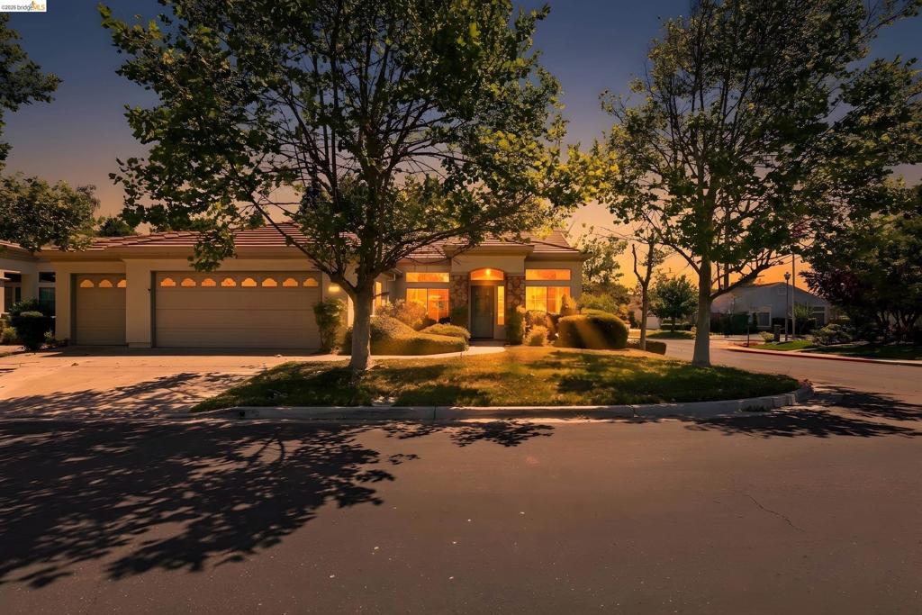 362 Ruby Terrace