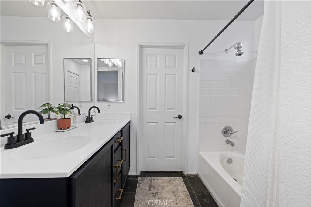 Crest at Hasley Hills (CRHH) - Residential