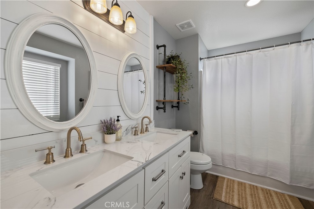 Crest at Hasley Hills (CRHH) - Residential