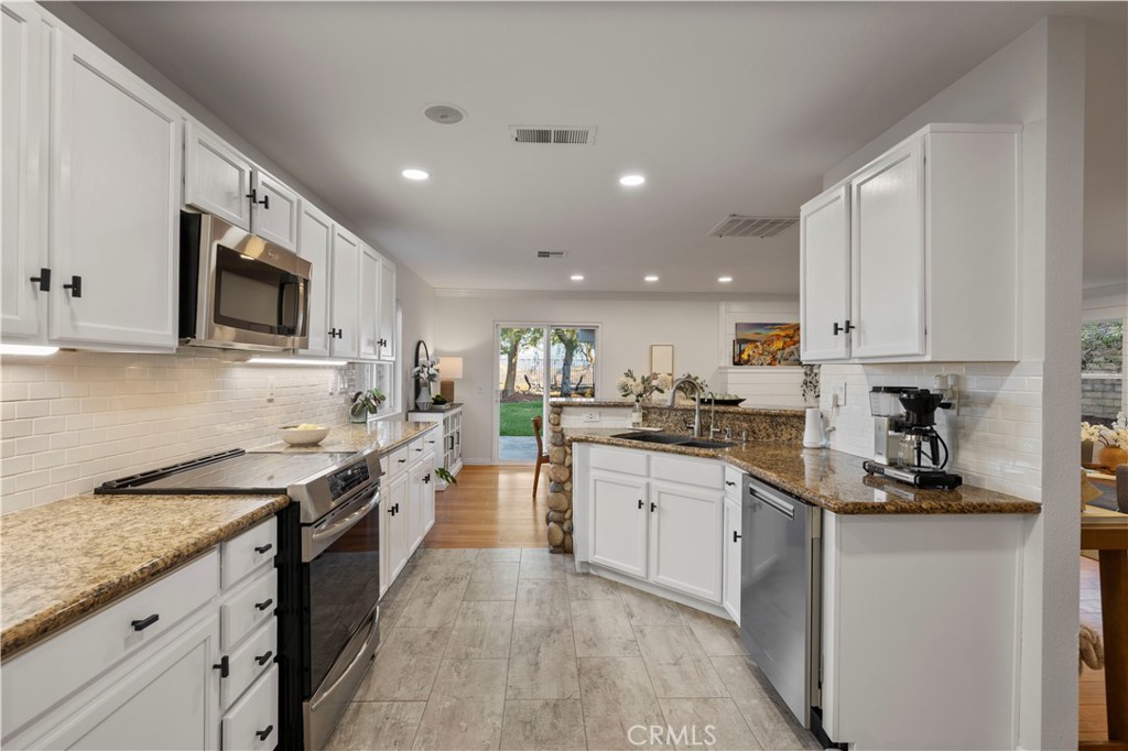 Crest at Hasley Hills (CRHH) - Residential