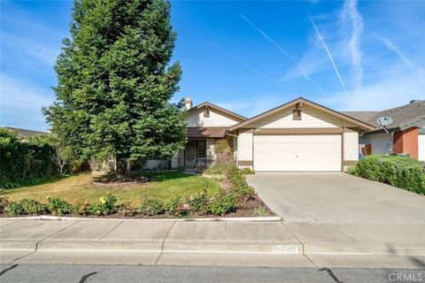 Tiny photo for 1719 Willowbank Ln, Paso Robles, CA 93446 (MLS # SC26057367)