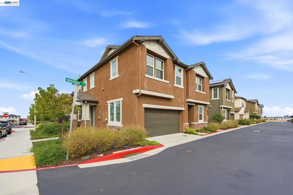 617 Whisper Ln