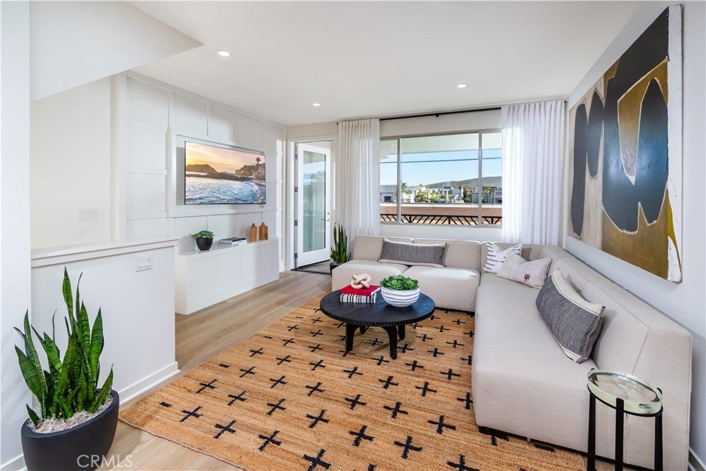 913 Estrella Road Rd, San Marcos CA 92078