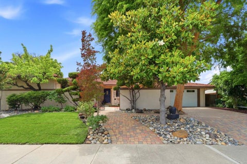 Photo of 1239 Claiborne Drive, Walnut Creek, CA 94598 (MLS # ML82049747)