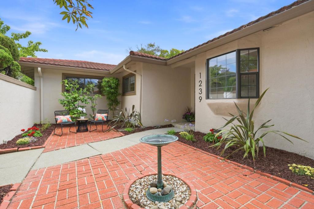 1239 Claiborne Drive