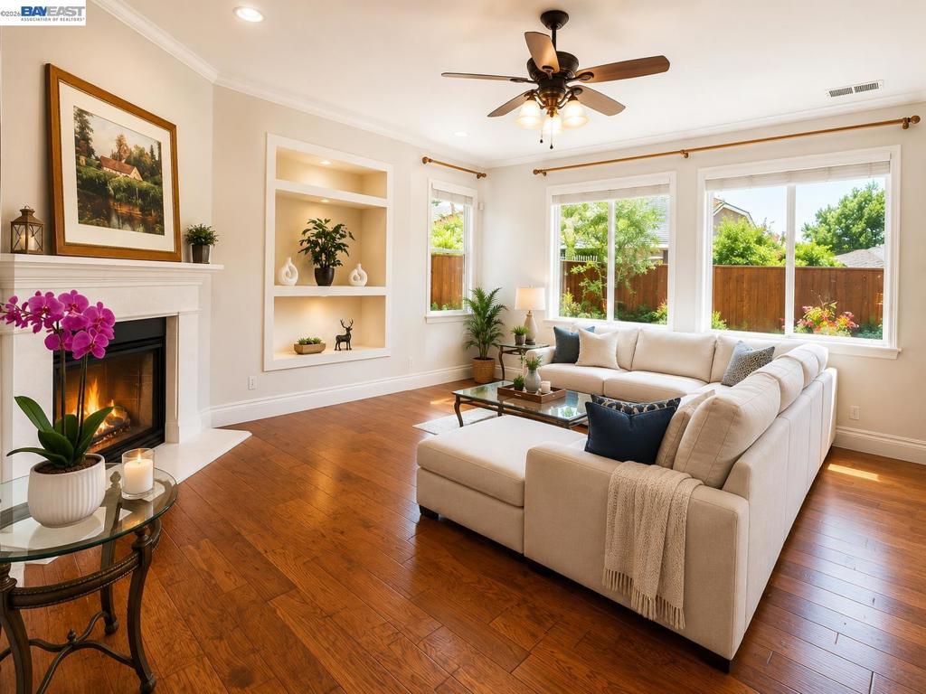 3400 Fallen Oak Dr