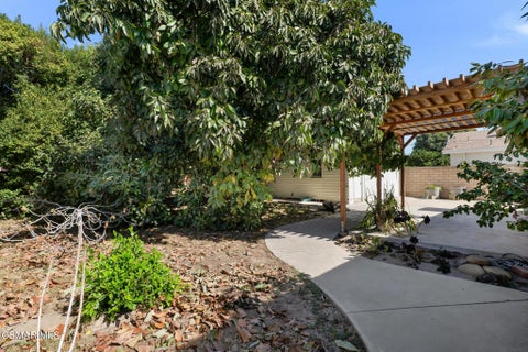 Tiny photo for 2787 Magnolia Street, Camarillo, CA 93012 (MLS # 226004726)