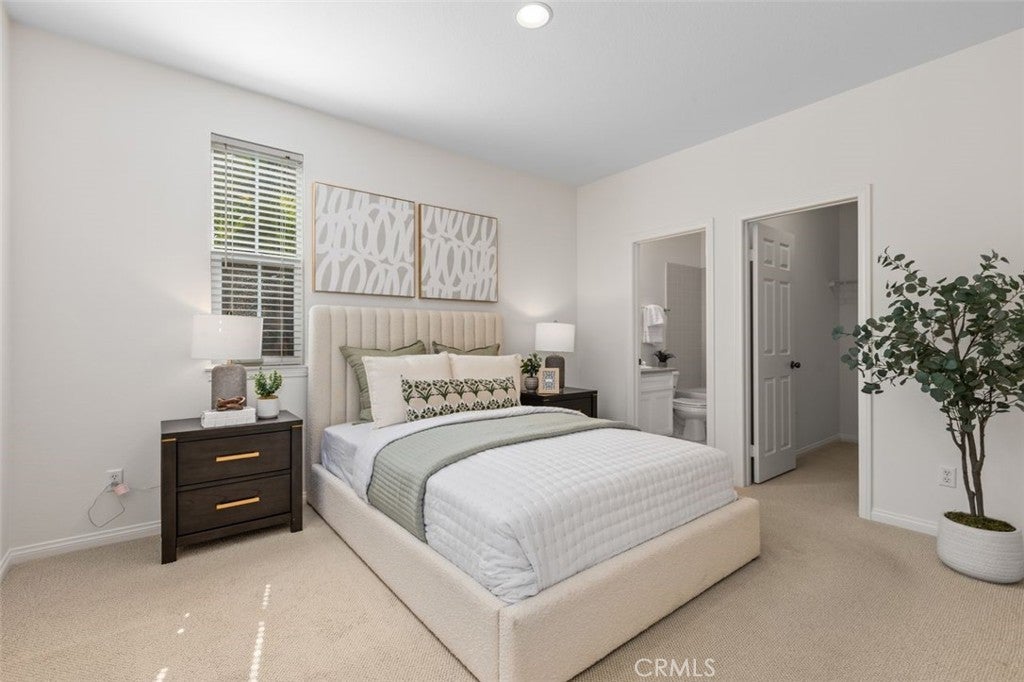 152 Treehouse, Irvine CA 92603 - Photo 17