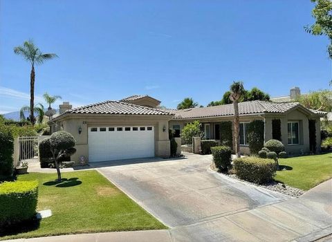 Photo of 25 Buckingham Way, Rancho Mirage, CA 92270 (MLS # 219147068DA)