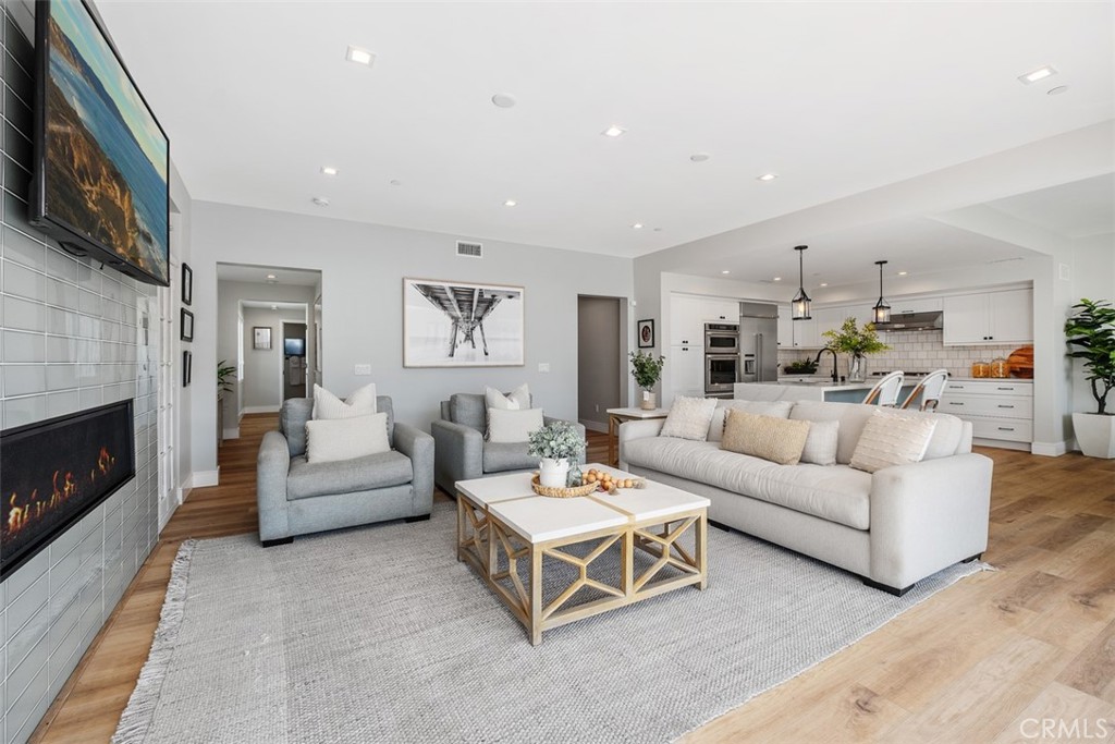 West Newport Beach (WSNB) - Residential