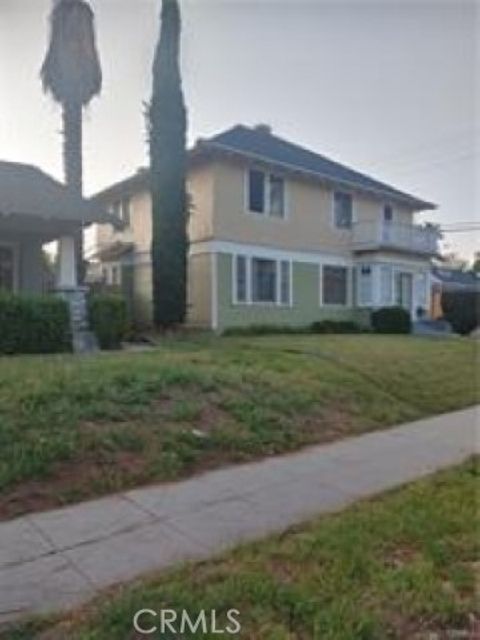 Photo of 3857 PINE St, Riverside, CA 92501 (MLS # OC26015332)
