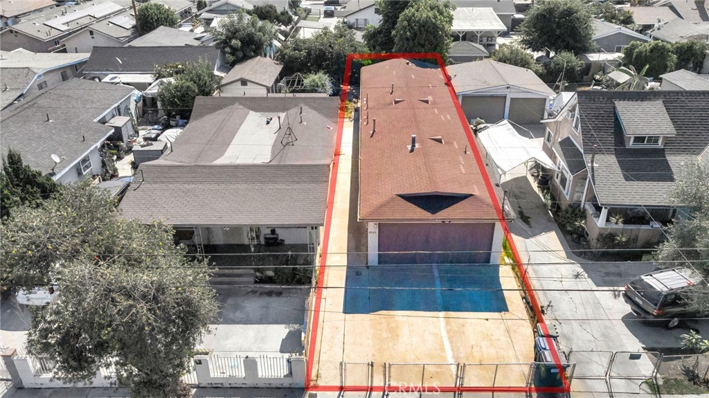 Versatile Single-Family Home in South Los Angeles – Great for Owner-Occupants or Investors!
This well-maintained 1,140 sq ft, 3-bedroom, 2-bath home offers flexibility, space, and income potential in a prime South Los Angeles location. The 2-car garage is currently being used as a fourth bedroom but can easily be converted back to a functional garage. The property sits on a 3,000 sq ft lot with parking for up to four vehicles and features a nice backyard perfect for entertaining or relaxing.
Currently tenant-occupied, the property generates $2,540 per month and is not subject to LA rent control due to it being a single family home.
For those looking to expand their investment, the neighboring property (8022 Crockett Blvd) is also available for $599,000. Each property is being sold separately, but purchasing both could unlock a rare investment opportunity in this growing area.