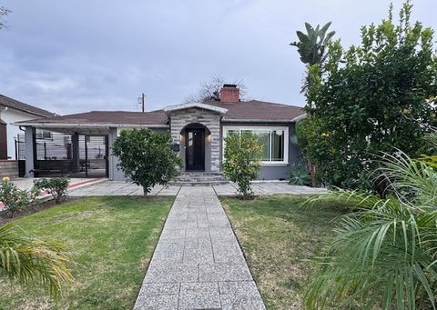 Photo of 510 Tufts Ave, Burbank, CA 91504 (MLS # BB26021380)